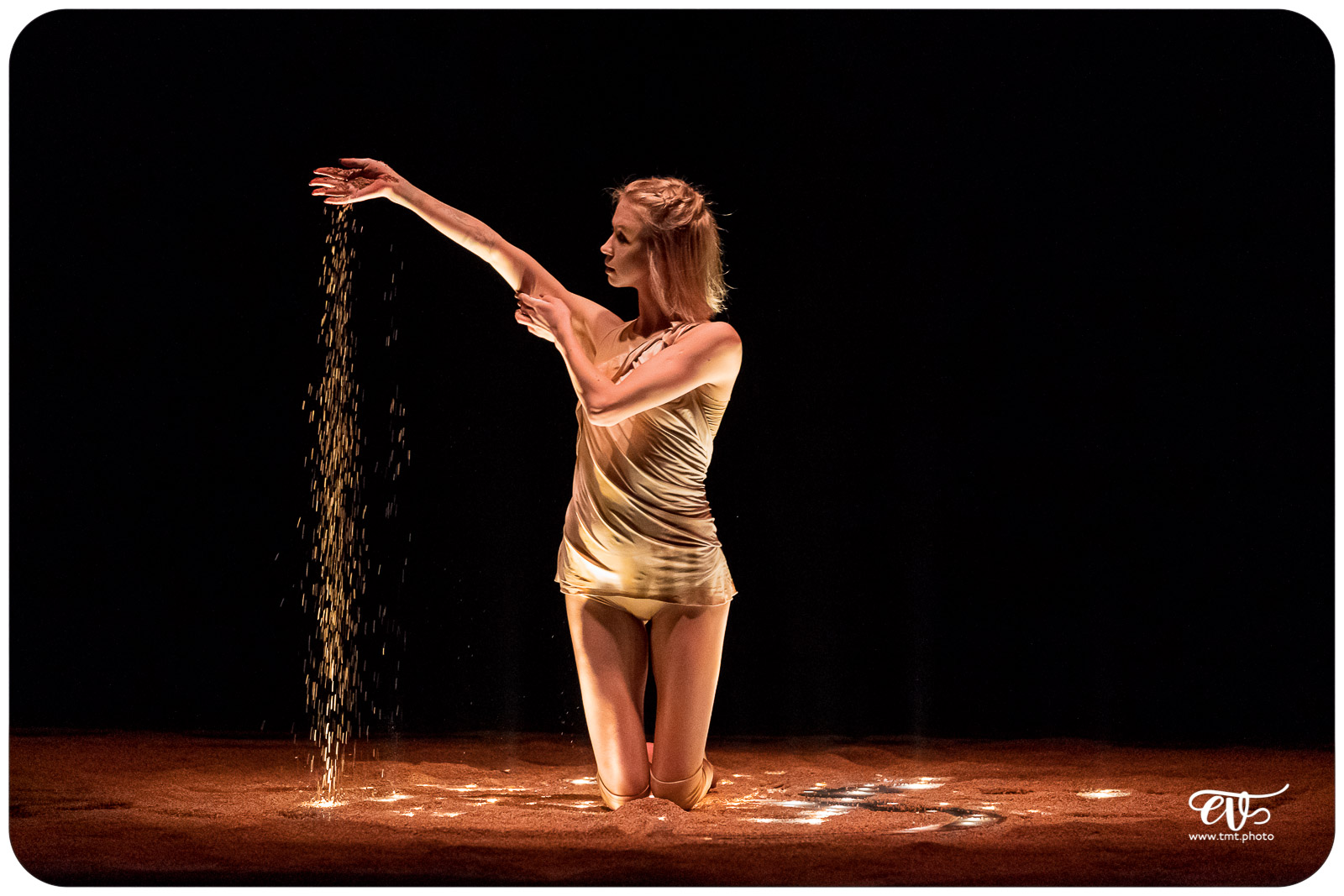 MY LAND (RECIRQUEL COMPANY)